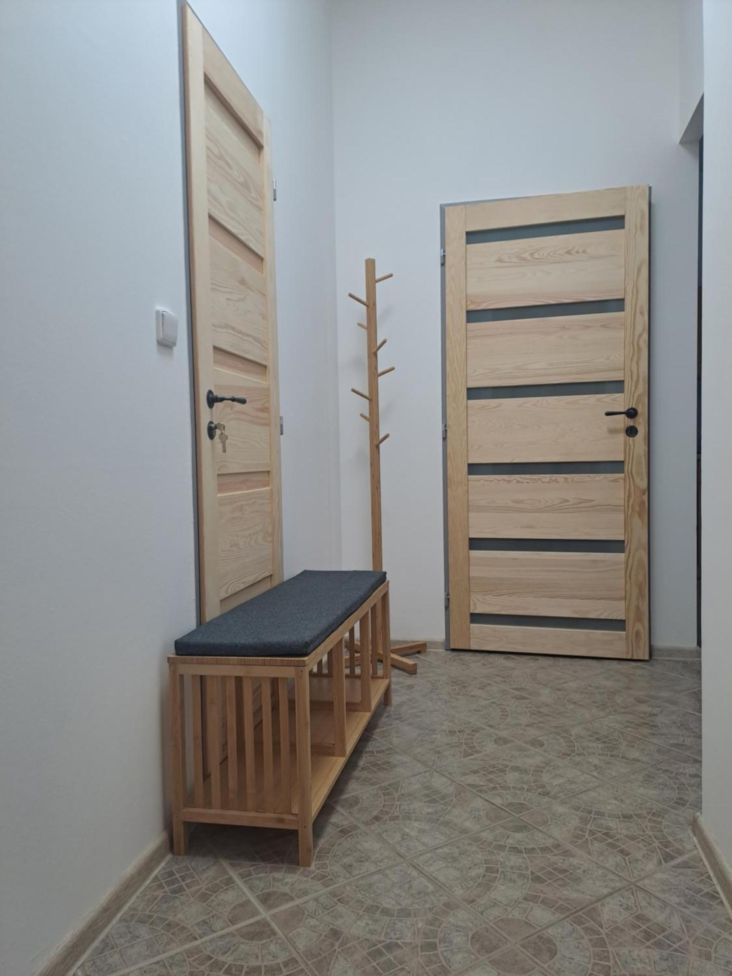 Stepankova 85 *
